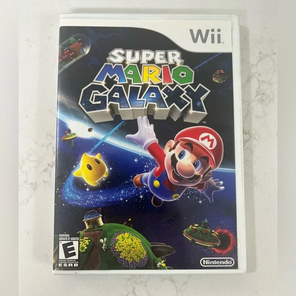 Wii Super Mario Galaxy Video Game Manual Included